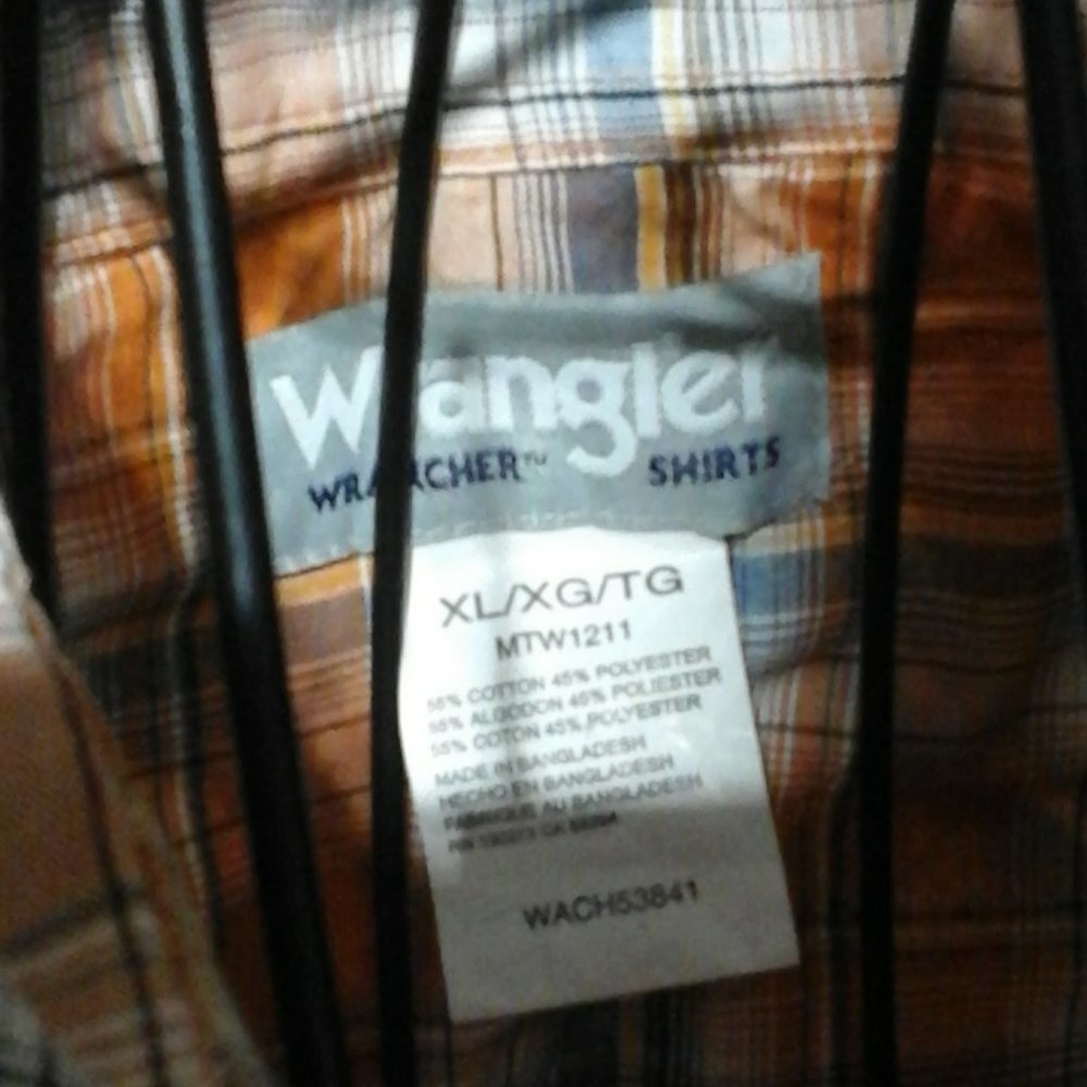 Mens wrangler button up shirt​​ - Picture 3 of 5